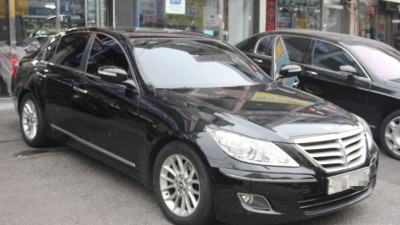 2009년식 제네시스 모니터 수리?