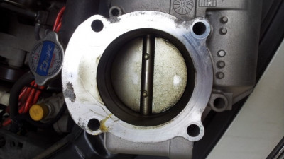 스로틀바디 청소