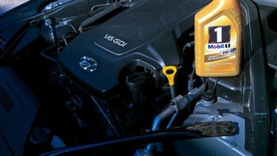 카센터가 절대 말해주지 않는 '자동차 관리 상식' 5가지